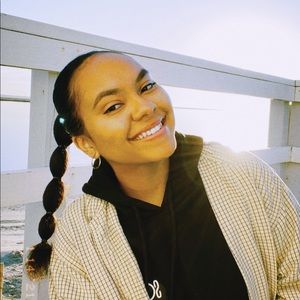 Meet your Posher, Cameron